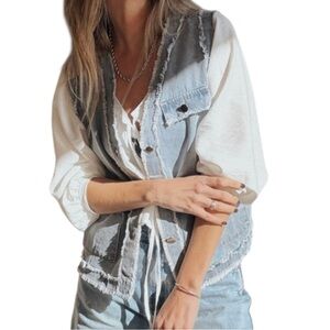 5245. Stylish Denim Vest